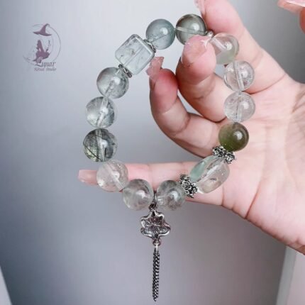 高級感新中式天然翠綠幽靈➕綠阿塞➕綠水晶➕綠兔毛 ➕綠發晶➕藍針方糖以及純銀配飾 原創設計款水晶手鏈手串